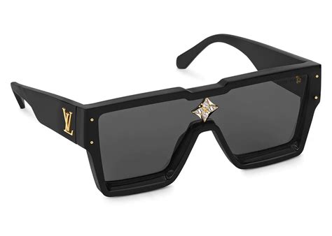 do louis vuitton glasses have glasses cloths|Louis Vuitton reflective glasses.